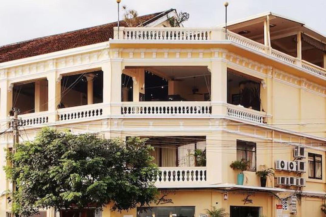 Fcc Phnom Penh Boutique Hotel Exteriör bild